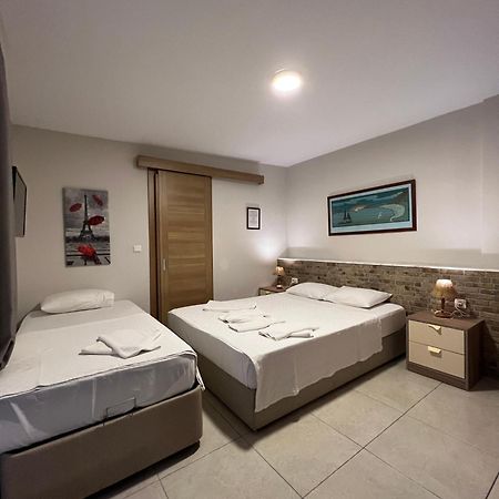 Bayram Hotel Çeşme Exteriör bild