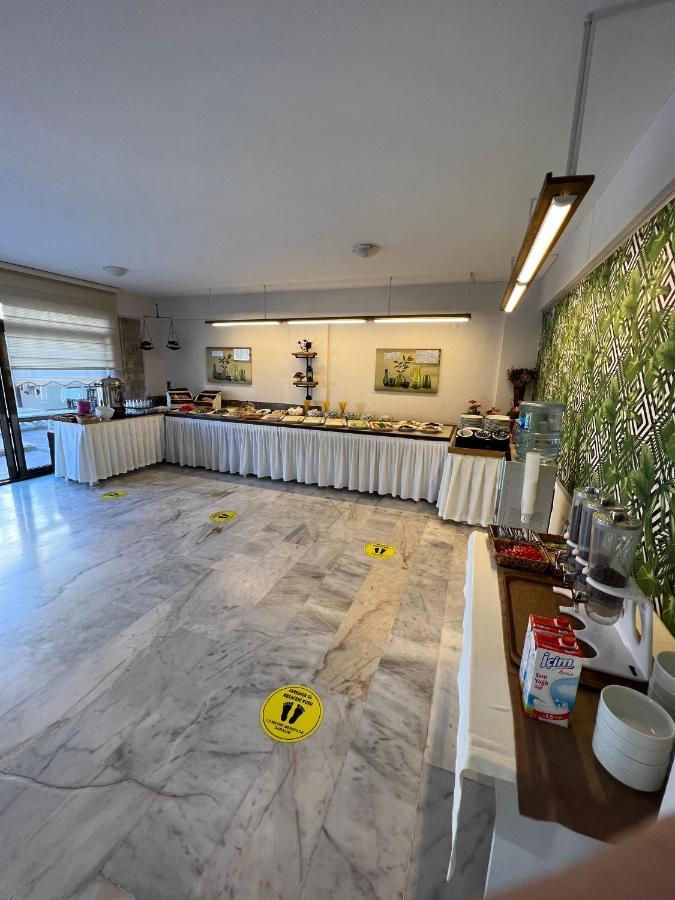 Bayram Hotel Çeşme Exteriör bild