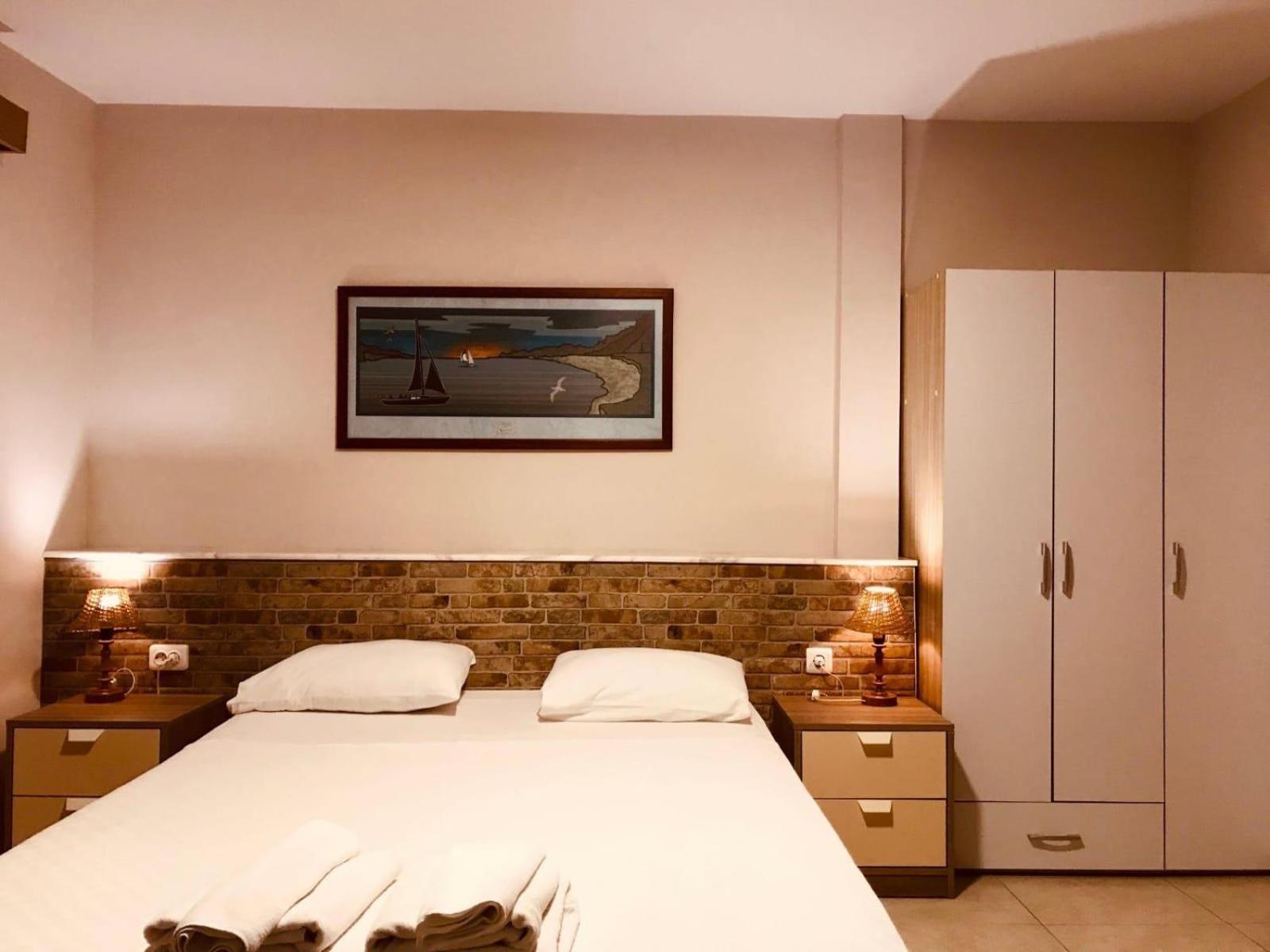 Bayram Hotel Çeşme Exteriör bild